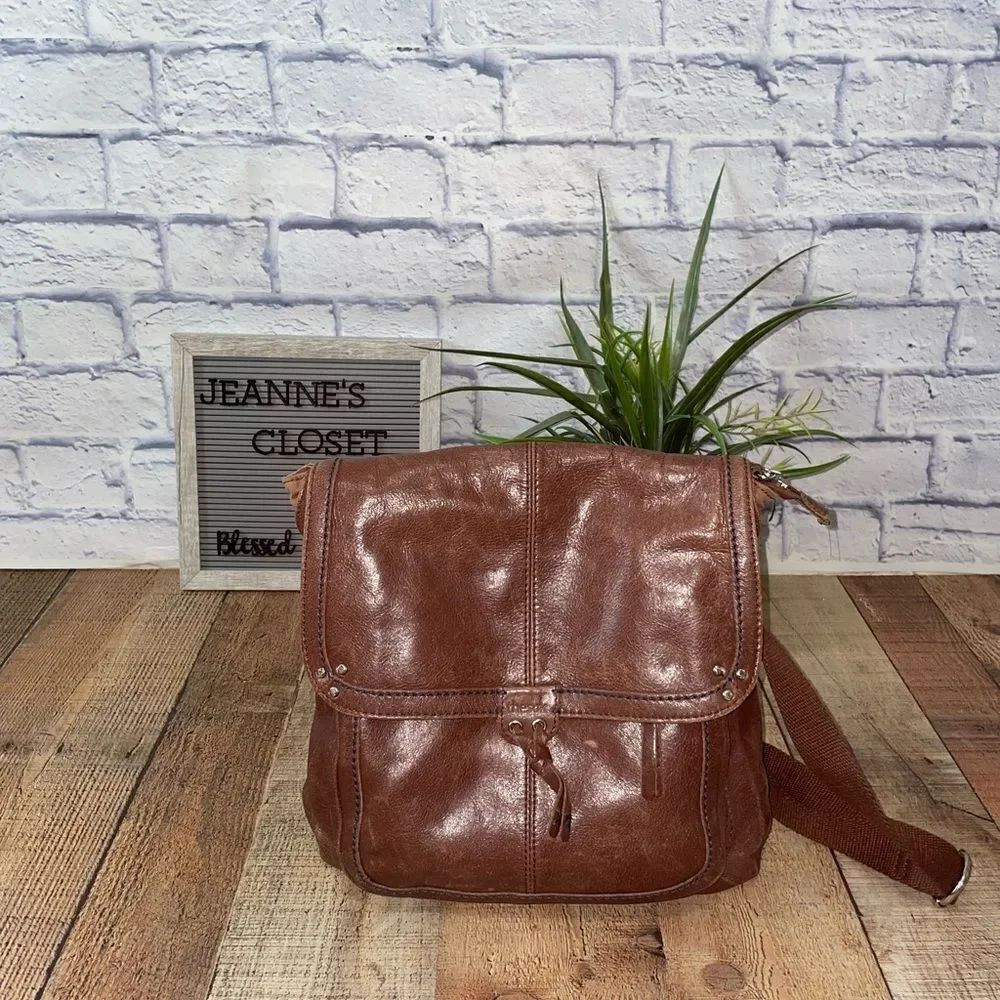 The Sak Ventura Convertible Back Pack/ Shoulder Bag For Women Leather Brown